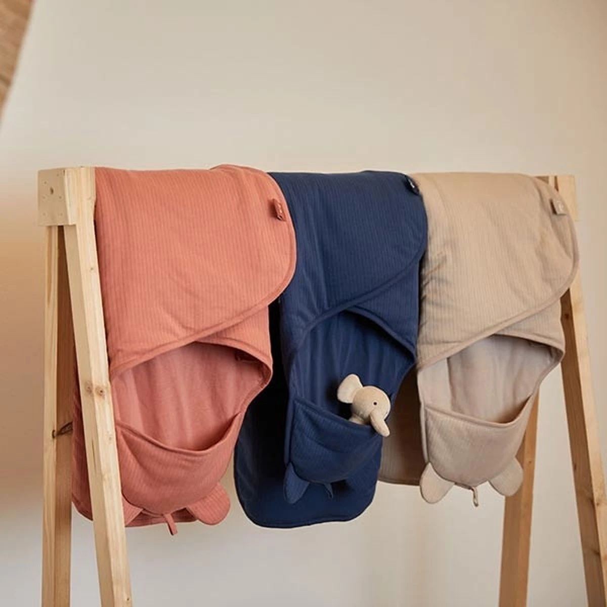 Jollein Wikkeldeken Basic Stripe - Rosewood - Afbeelding 3